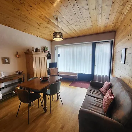 Apartment 4 Pers, Acces Parking Direct, Proche Pistes Et Services - Fr-1-266-194 Montgenevre